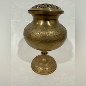 Elegant Gold Brass rose bowl Vase